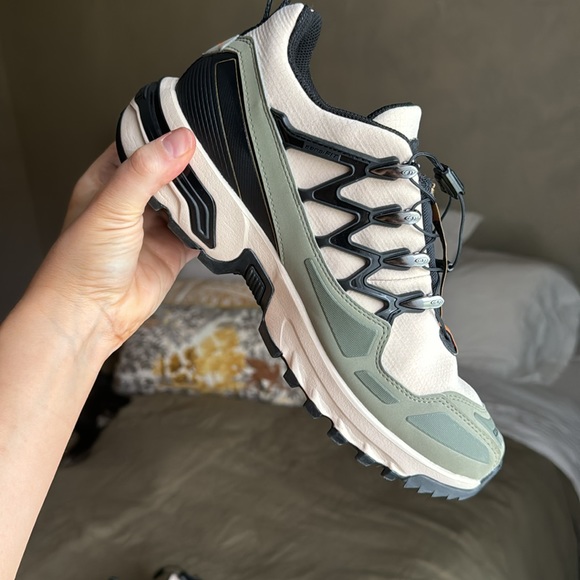 Perfect Brand New Salomon ACS+ CLIMASALOMON™ WATERPROOF - Picture 5 of 11